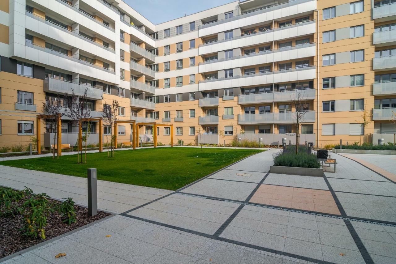Exclusive Apartments Teczowa With Underground Parking By Noclegi Renters 弗罗茨瓦夫 外观 照片